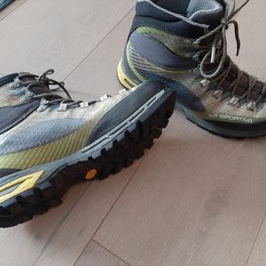 La sportiva women's hiking boots